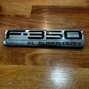 F350 XL SUPER DUTY Emblem For Driver Fender Front OEM 99-07 FORD SLOT #2 PICKUP